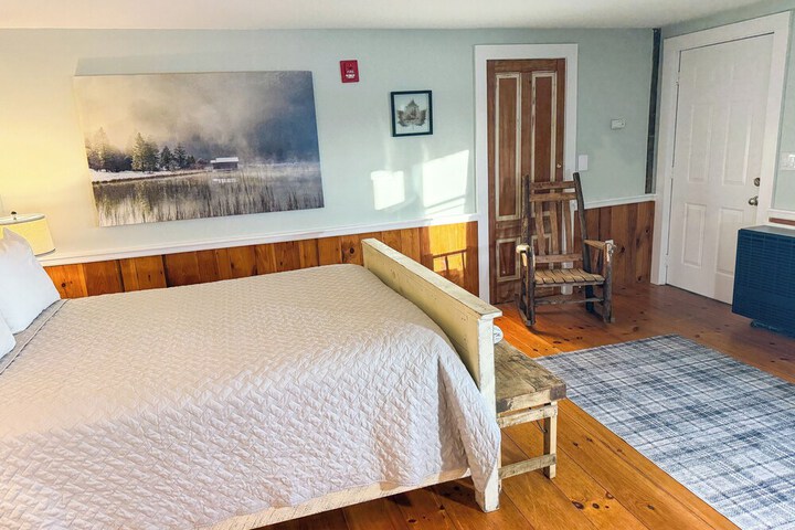 Room 44 of 81