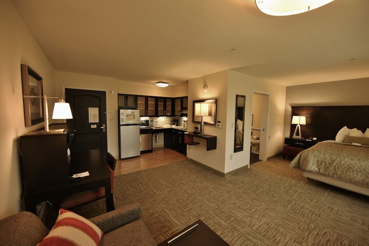 Staybridge Suites Liverpool Syracuse by IHG