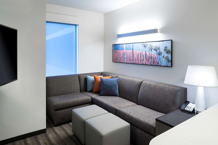 Hyatt House Tempe / Phoenix/University