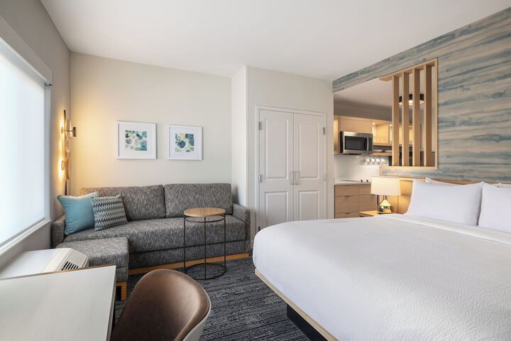 Towneplace Suites by Marriott Hickory