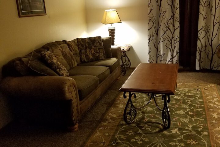 Room 44 of 46