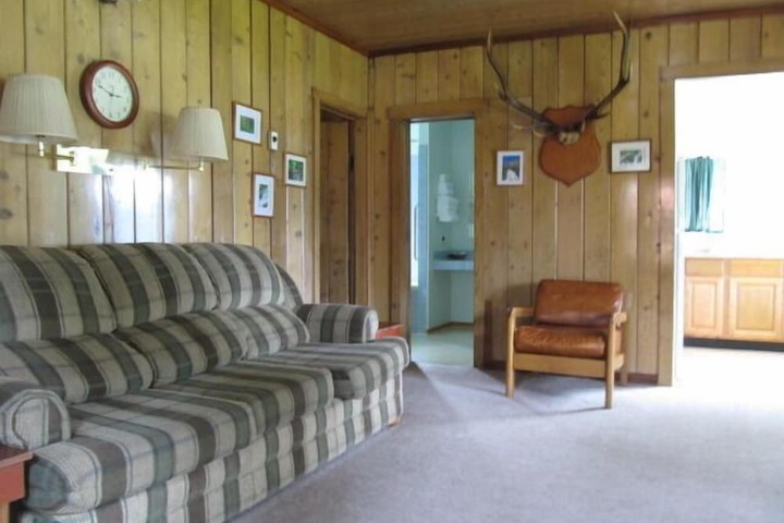 Room 63 of 154