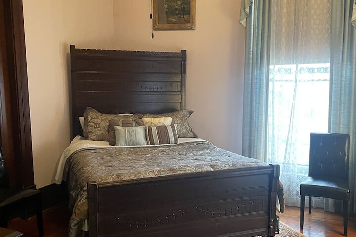 Room 31 of 33