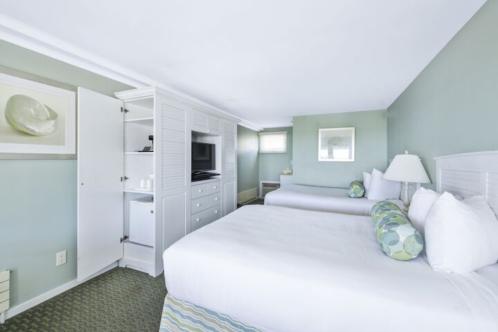 Anchorage Inn and Resort