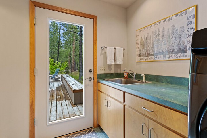 Glaze Meadow 376 3 Bedroom Home by RedAwning