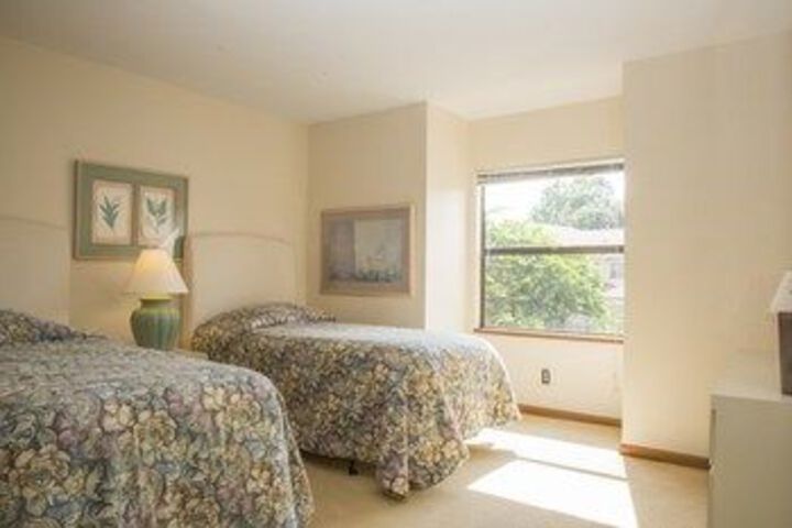 Cottage Grove Holiday Home