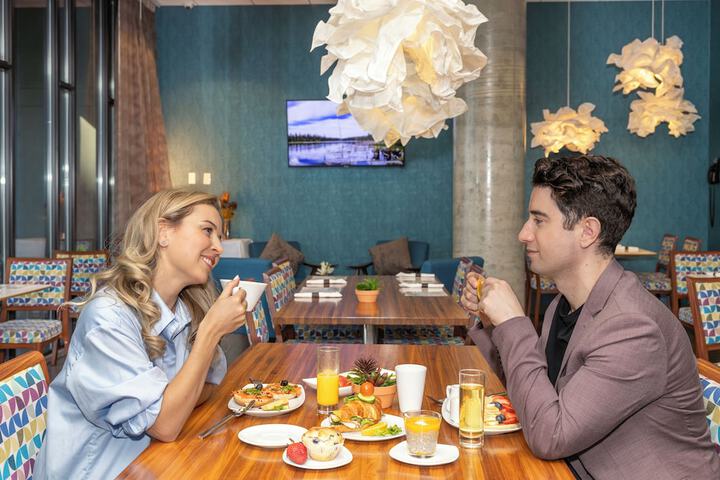Dining 54 of 79