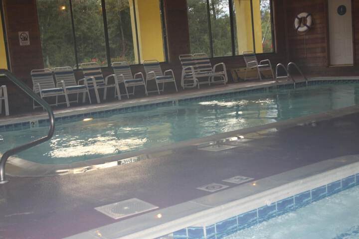 Pool 9 of 60