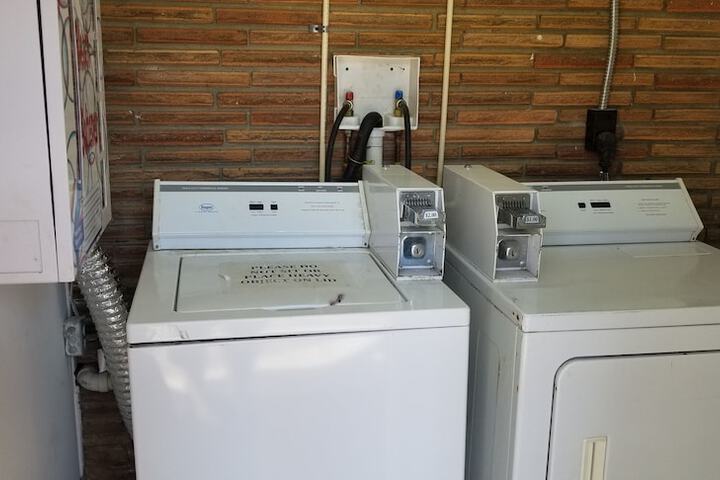 Laundry 59 of 63