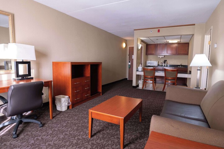 Room 18 of 23