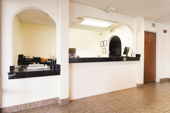 Hotel Interior 18 of 48