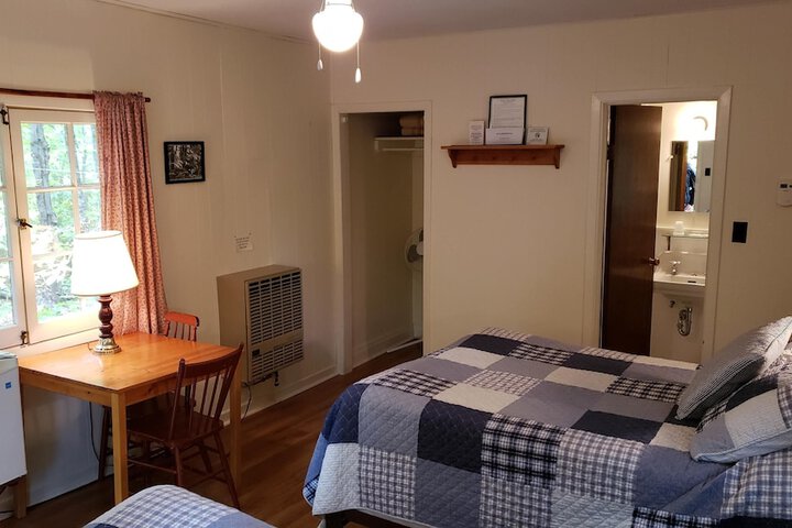 Room 113 of 215