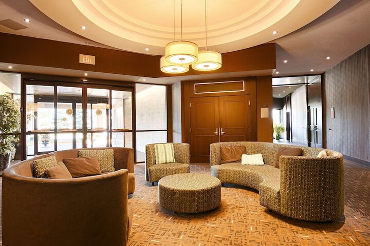 Hotel Interior 9 of 39
