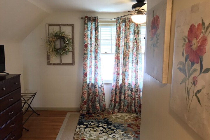 Room 40 of 72