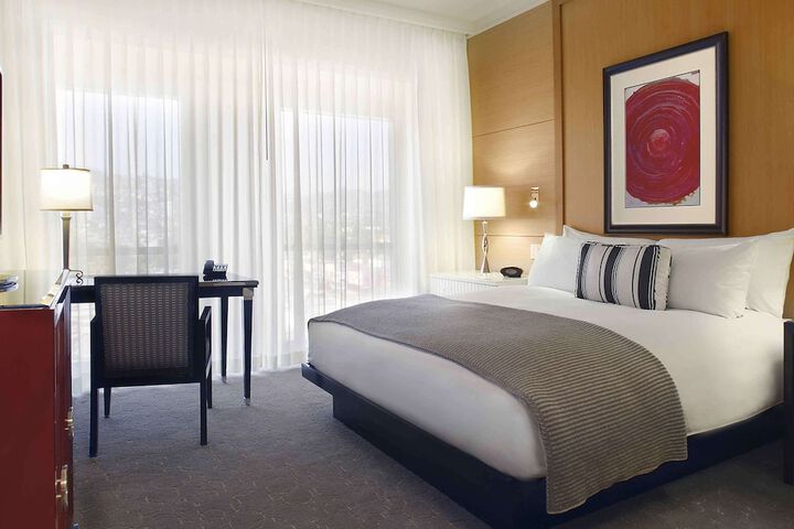 Room 42 of 88