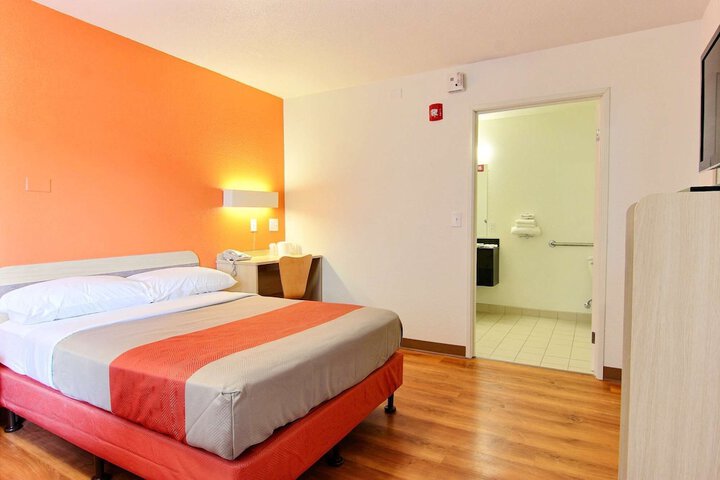 Motel 6 Kingsville TX