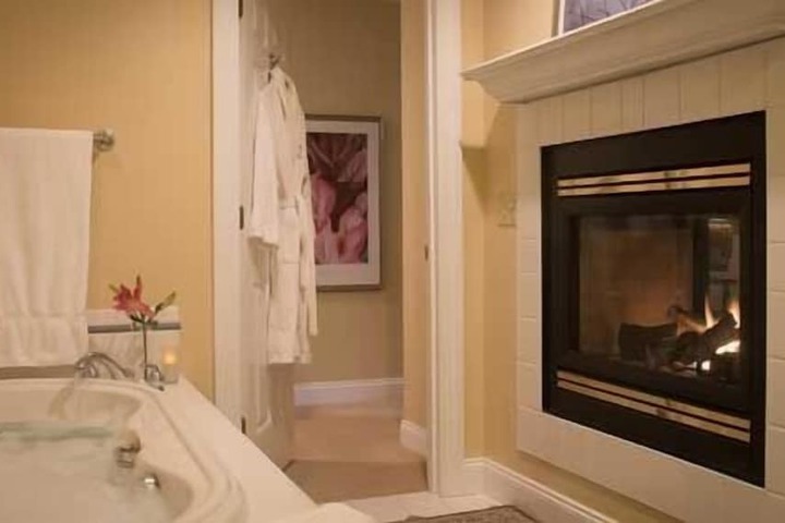 Stone Hill Inn