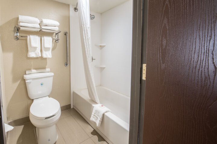 Room 40 of 75