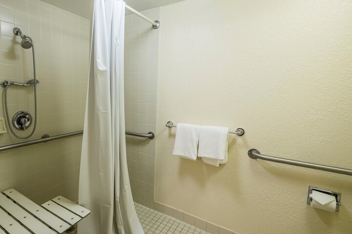 Room 20 of 24