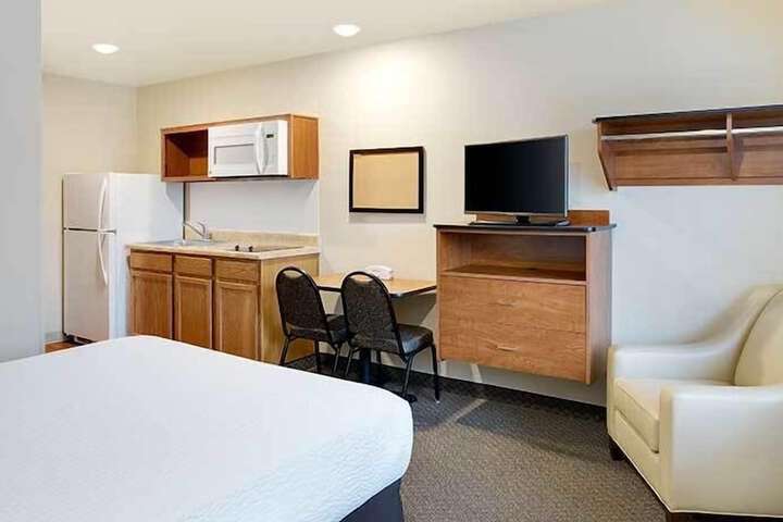 Room 15 of 26