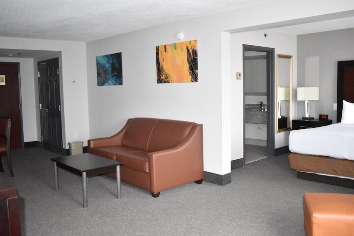 Room 14 of 60