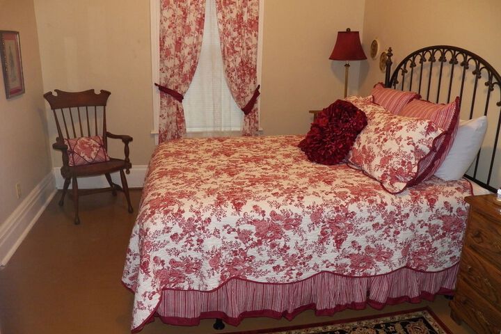 Room 17 of 32
