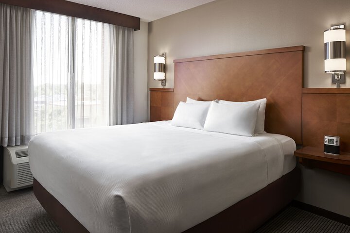 Room 15 of 22