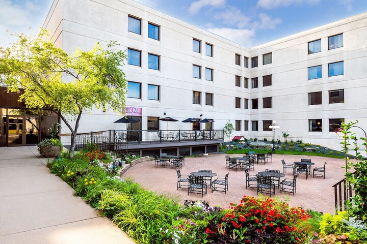 Hotel Exterior 56 of 56