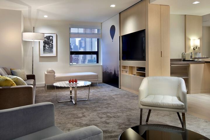 Room 62 of 124
