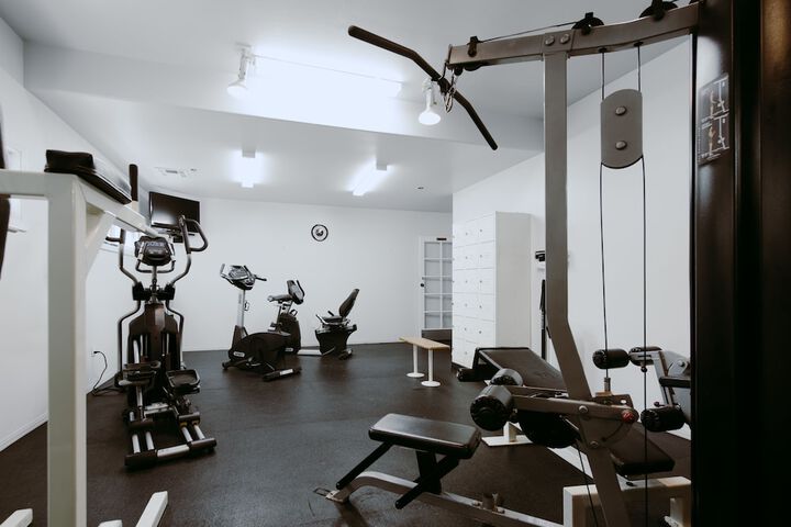 Health and Fitness 64 of 77