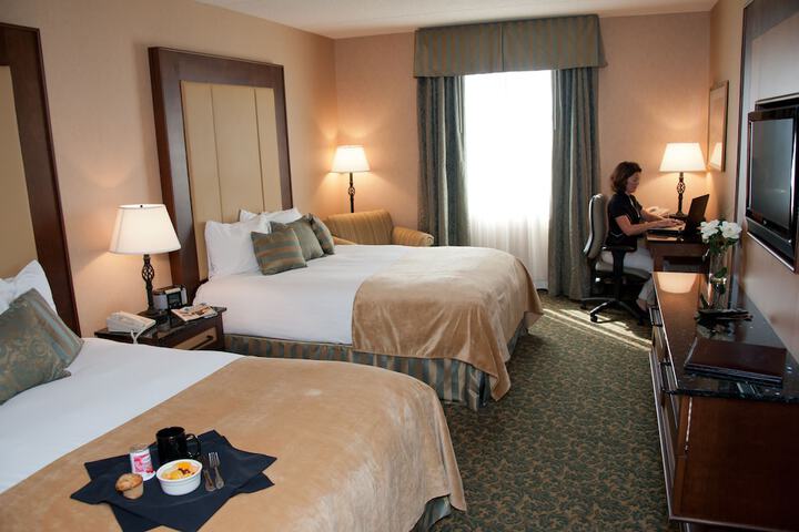 Room 21 of 38
