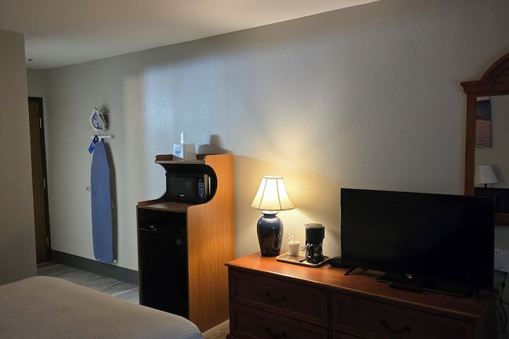 Antelope Inn and Suites