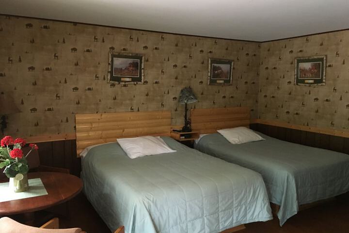 Country Villa Motel and Country Camping