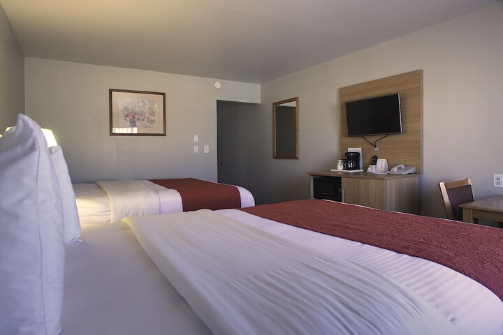 Room 12 of 36