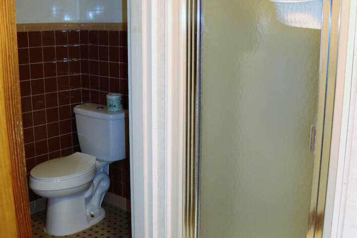 Room 42 of 63