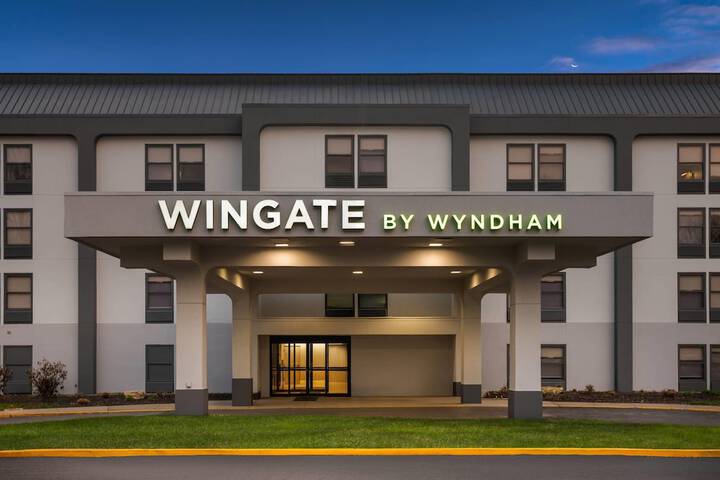 Wingate by Wyndham Cranberry