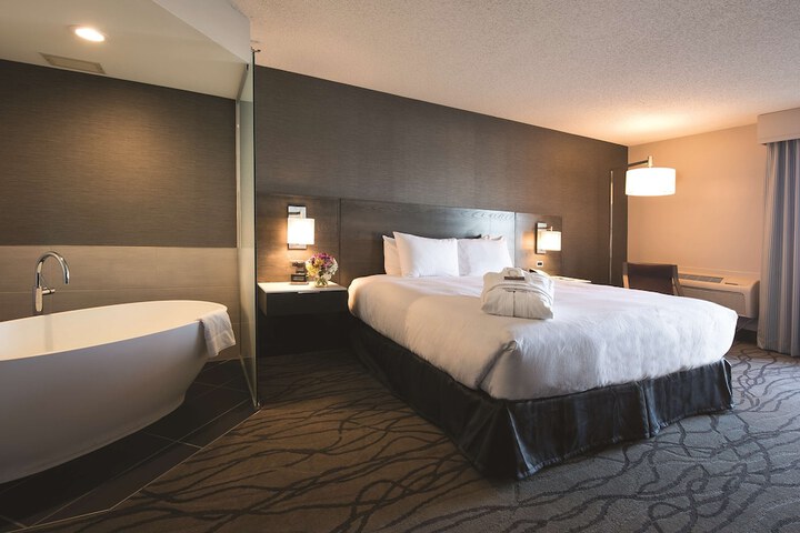 Room 47 of 109