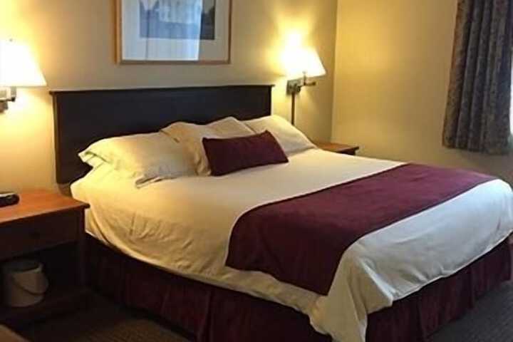 Room 43 of 111