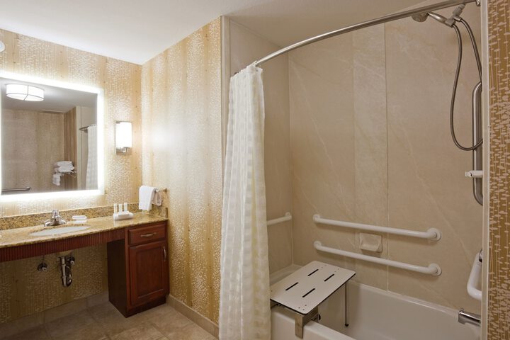 Homewood Suites by Hilton St. Cloud