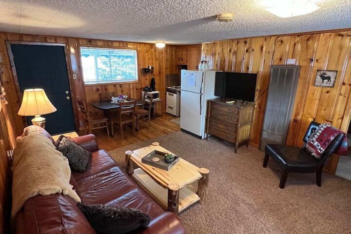 Room 80 of 236