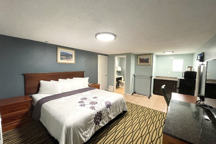 Room 83 of 155