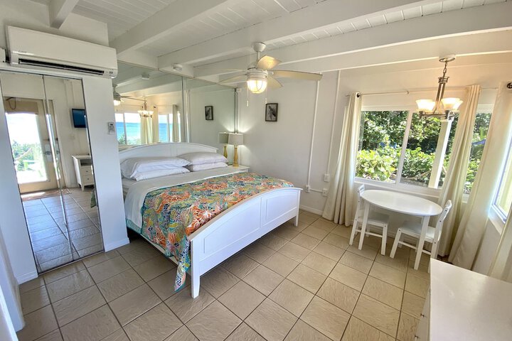 Room 52 of 61