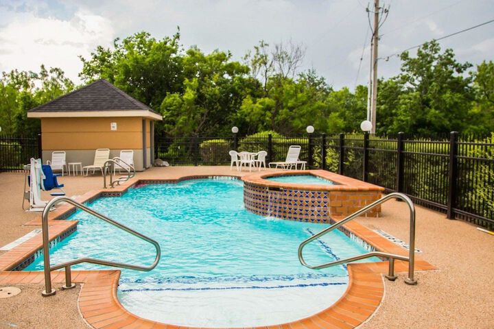 Pool 9 of 103