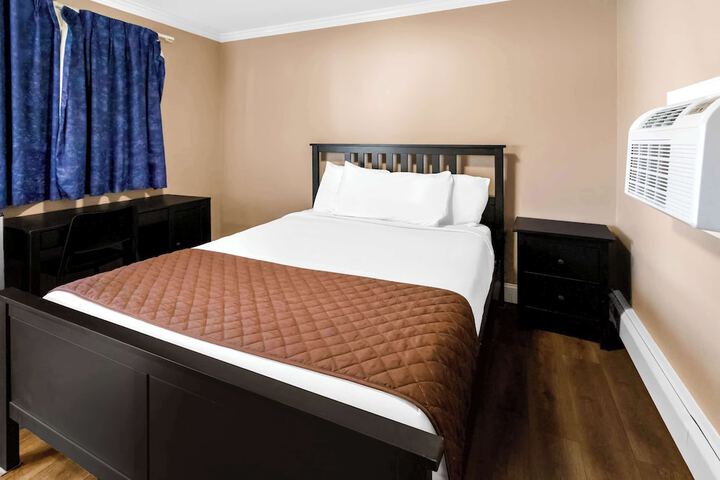 Room 28 of 31