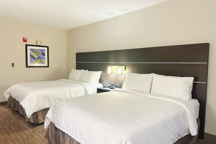 Room 16 of 42