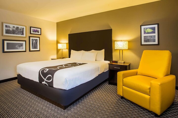 Room 20 of 44