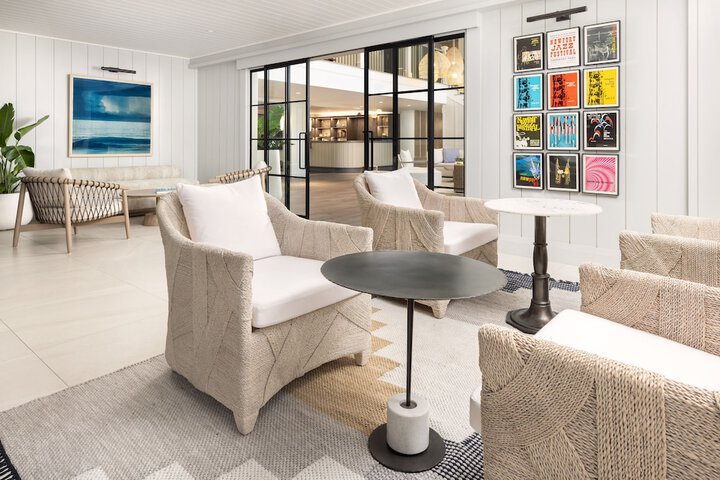 The Pell - Part of JdV by Hyatt
