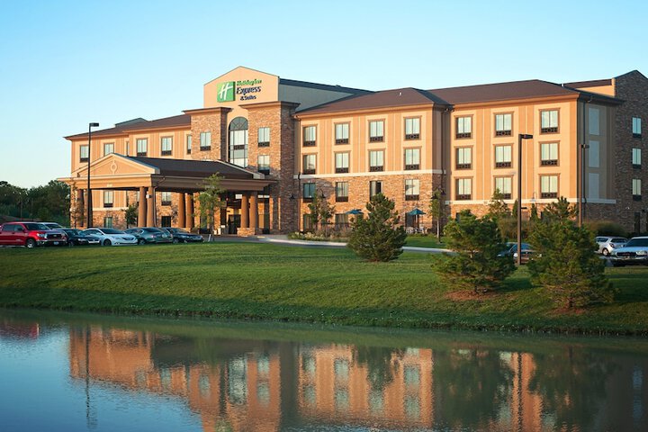 Hotel 3 of 34