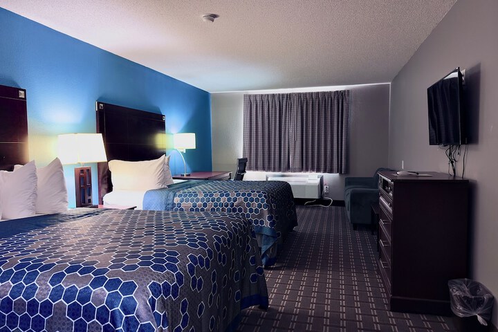 Room 22 of 39