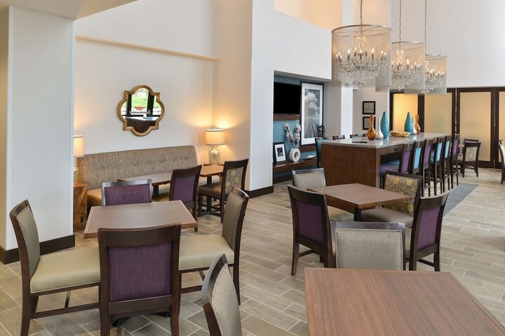 Hotel Interior 10 of 52